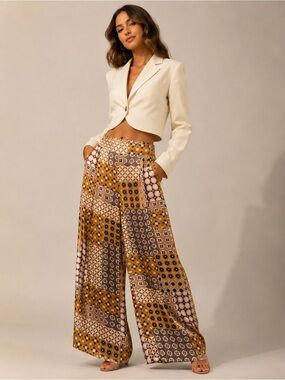 Drew mixed media print silky wide leg pants, pull up, pockets, highwaisted, sz S